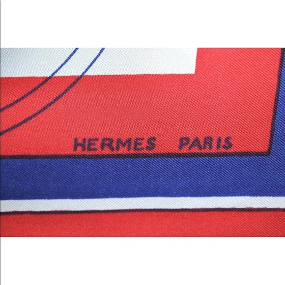 Authentic HERMES Carre 90 Scarf Carriage Motif Silk Red Fort of July colors - Picture 7 of 12